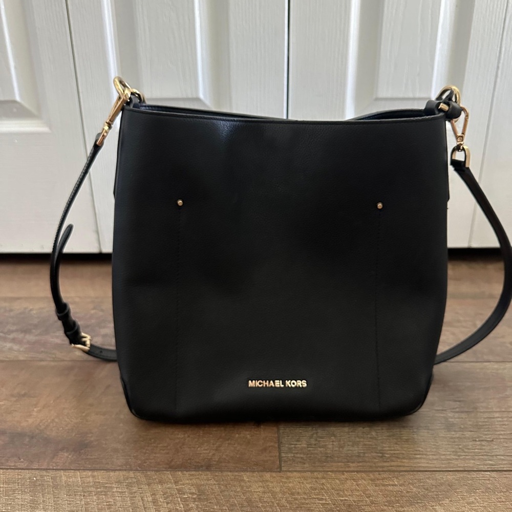 Michael kors black bag